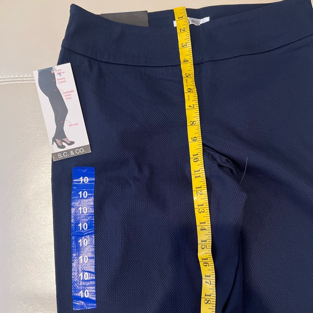 Pants - Picture 4 of 8